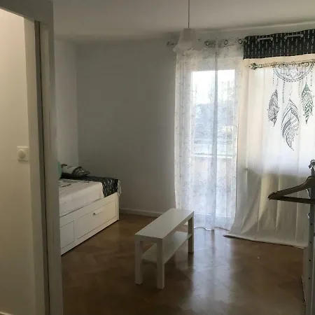 Studio Proche Conseil Europe Apartment